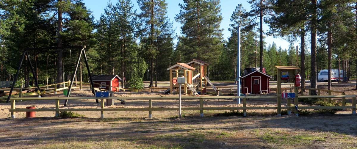 Leikkikenttä